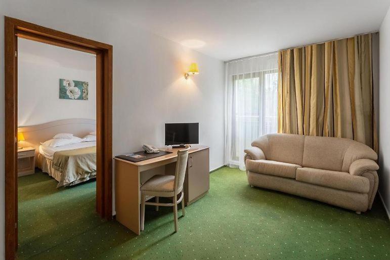 Bran Brad Bega By Steaua De Mare Hotel Eforie Nord Exterior photo